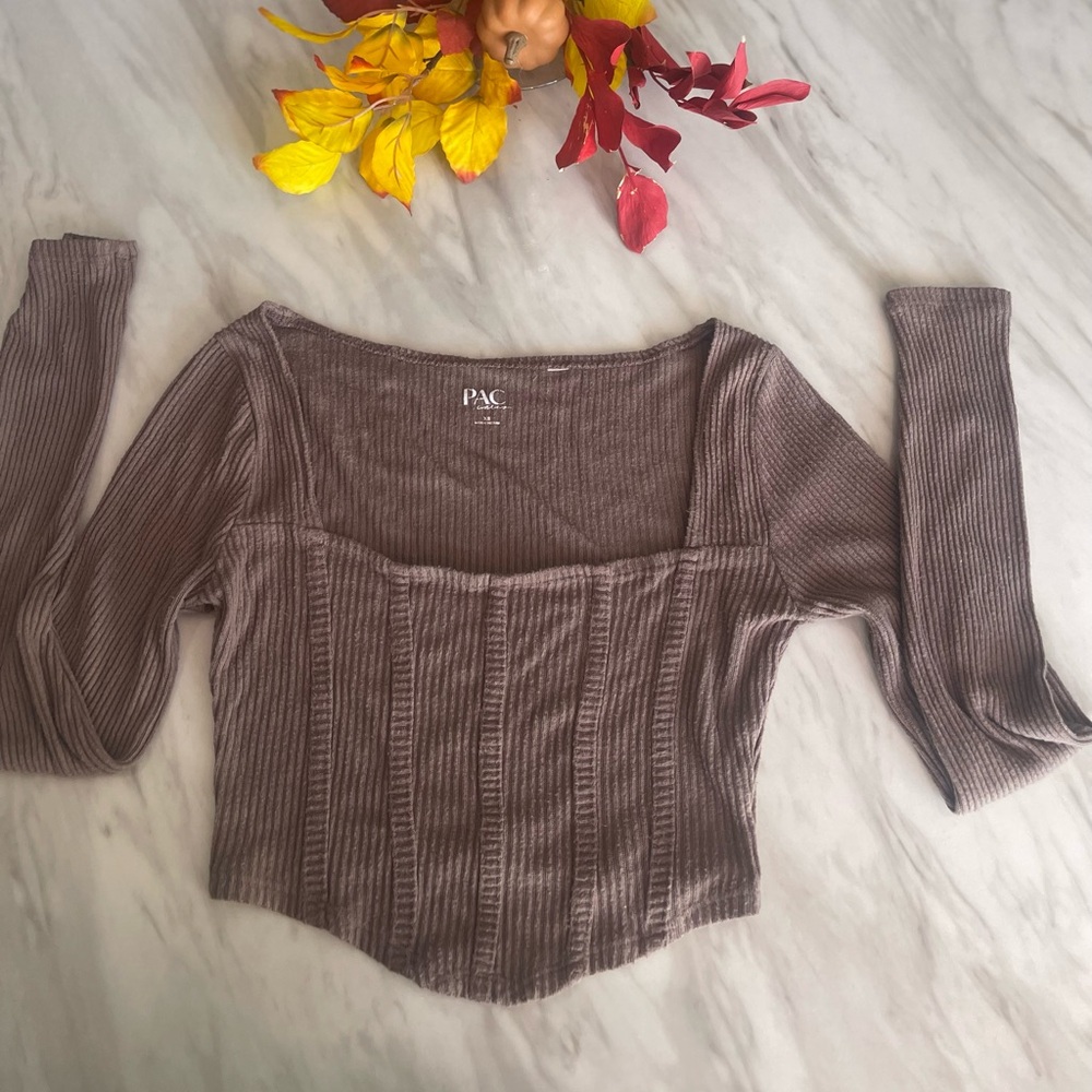 Women's Ribbed Brown Top
